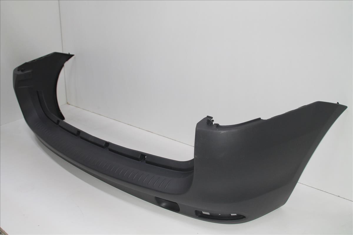 Бампер LARGUS задний шагрень (8450000257) Бампер LARGUS задний шагрень (8450000257)