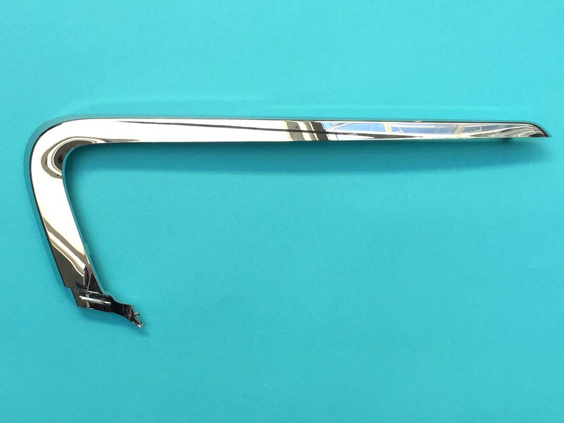 Молдинг переднего бампера Веста, Веста SW хром 8450008670 (8450031565) верх левый завод Молдинг переднего бампера Веста, Веста SW хром 8450008670 (8450031565) верх левый завод