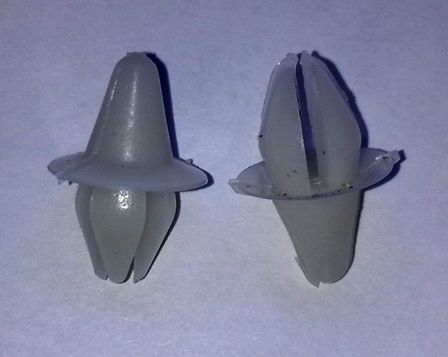 Пистон крепления решетки радиатора 2103 завод (100шт) Пистон крепления решетки радиатора 2103 завод (100шт)