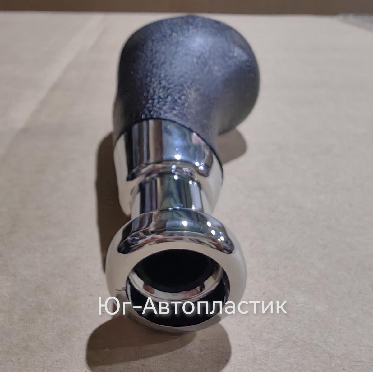 Ручка КПП Веста, Приора 2, Гранта, Калина-2 с тросиковой кп (круг вставная) хром Ручка КПП Веста, Приора 2, Гранта, Калина-2 с тросиковой кп (круг вставная) хром