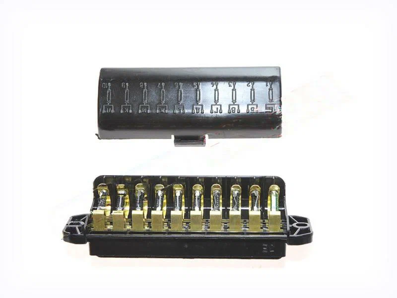 Блок предохранителей (Большой). 2101 Блок предохранителей (Большой). 2101